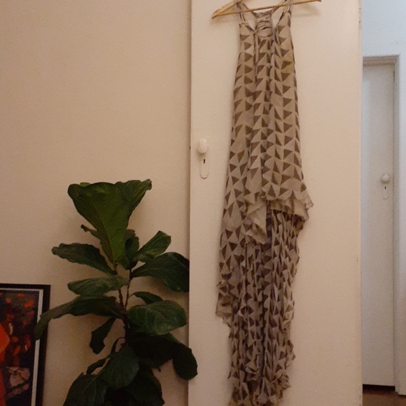 kirily johnstone Dresses & Skirts - Kirily Johnstone silk hi lo dress/top